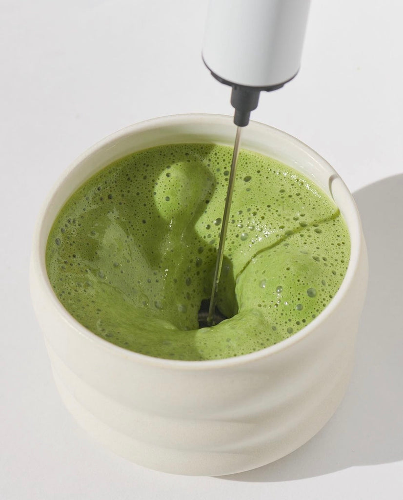 Macha Making Matcha Lattes 101: How to Make the Perfect Matcha Latte at Home | Coco ...