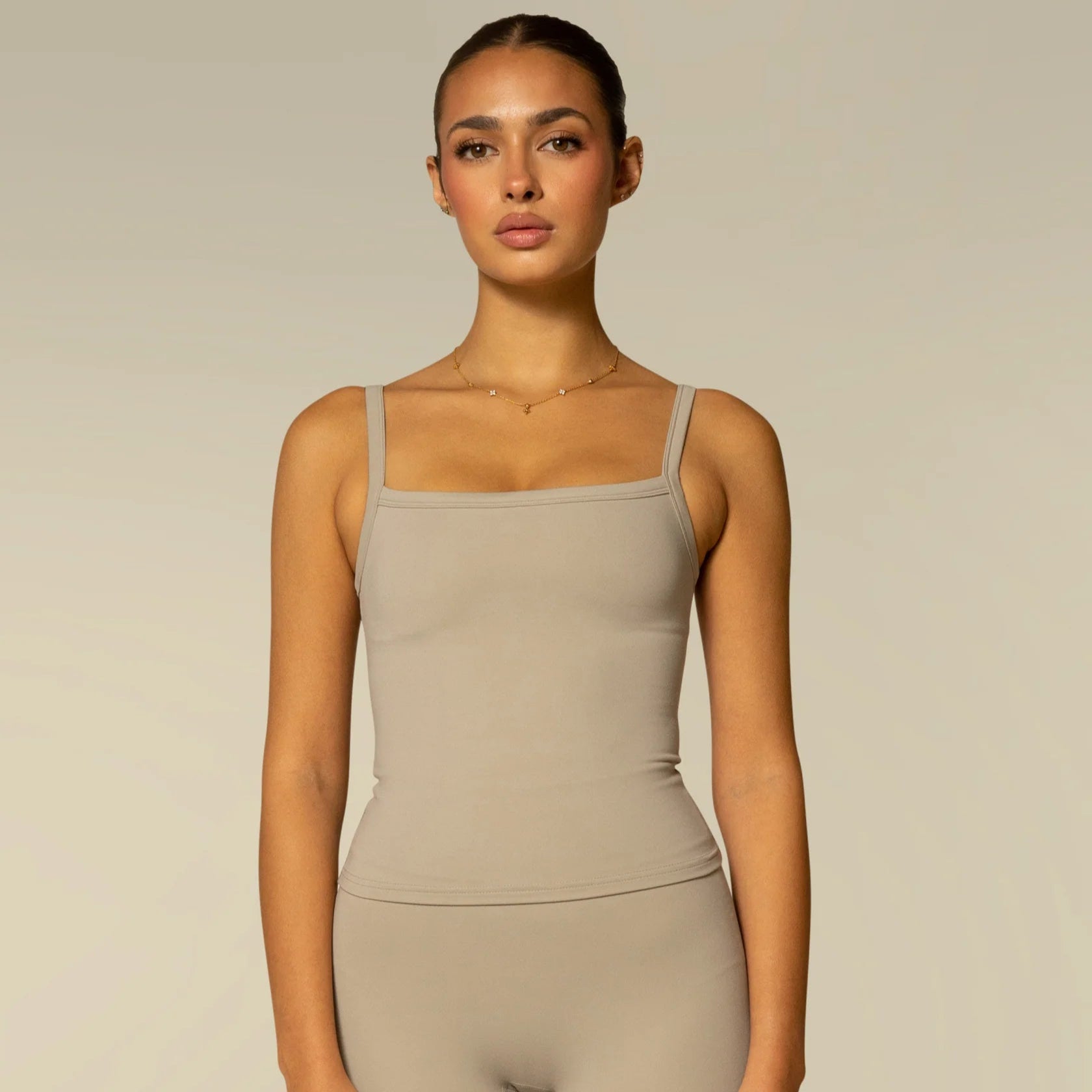 437 - The Classic Tank | Coco Market