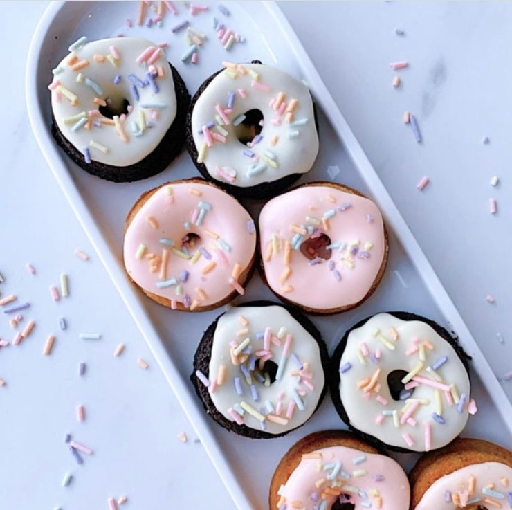 Butternut Baking Co. - Dipped Vanilla Sprinkle Mini Donuts (8 pack)